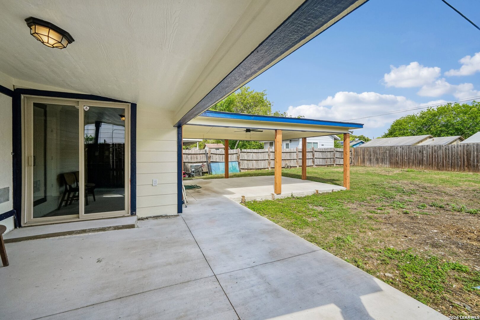 6707 BLUE OAK LN
