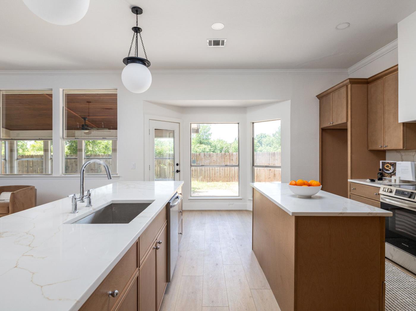 7802 Vail Valley DR