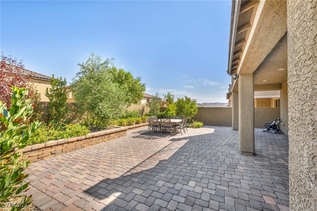 8616 Todd Allen Creek Street