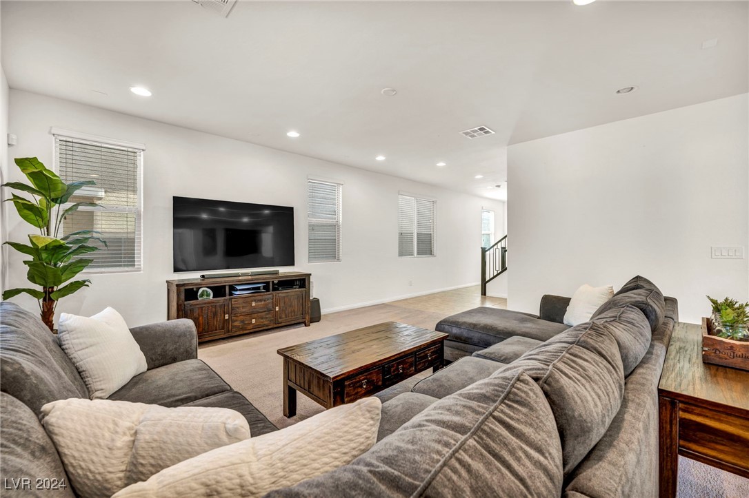 8616 Todd Allen Creek Street