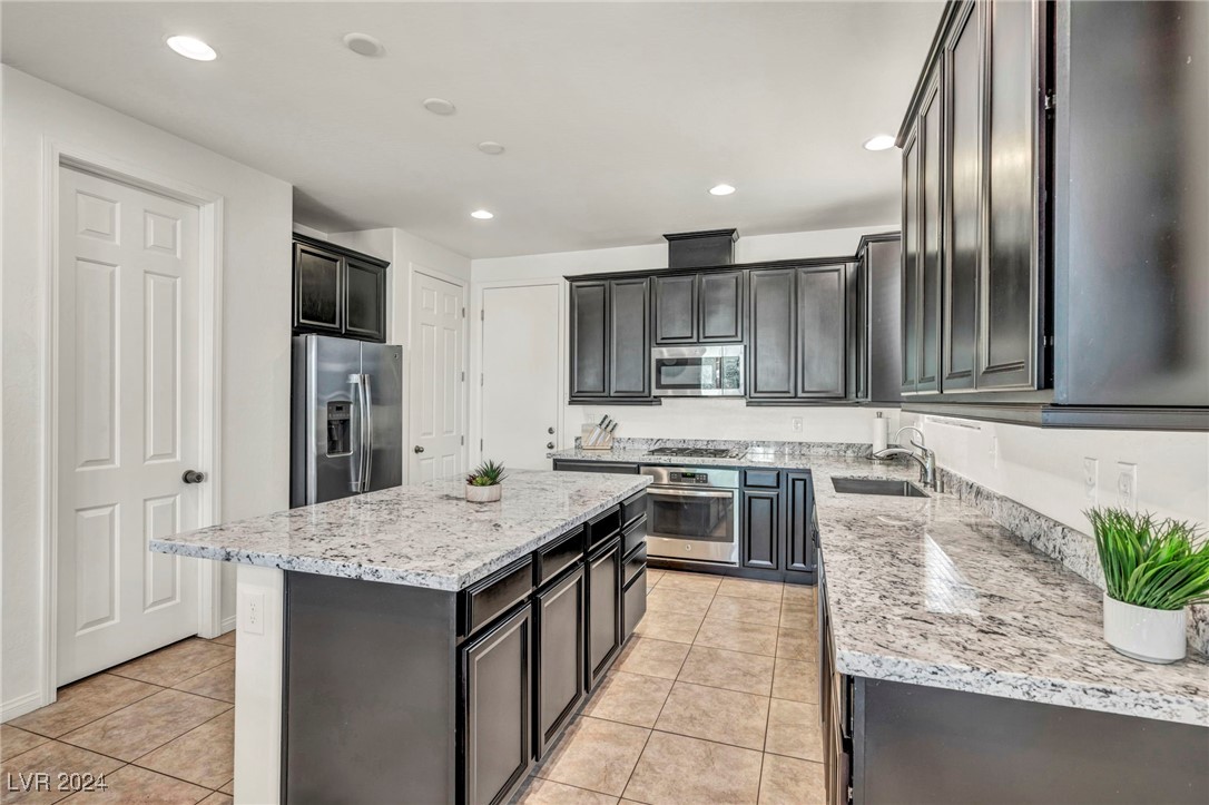 8616 Todd Allen Creek Street