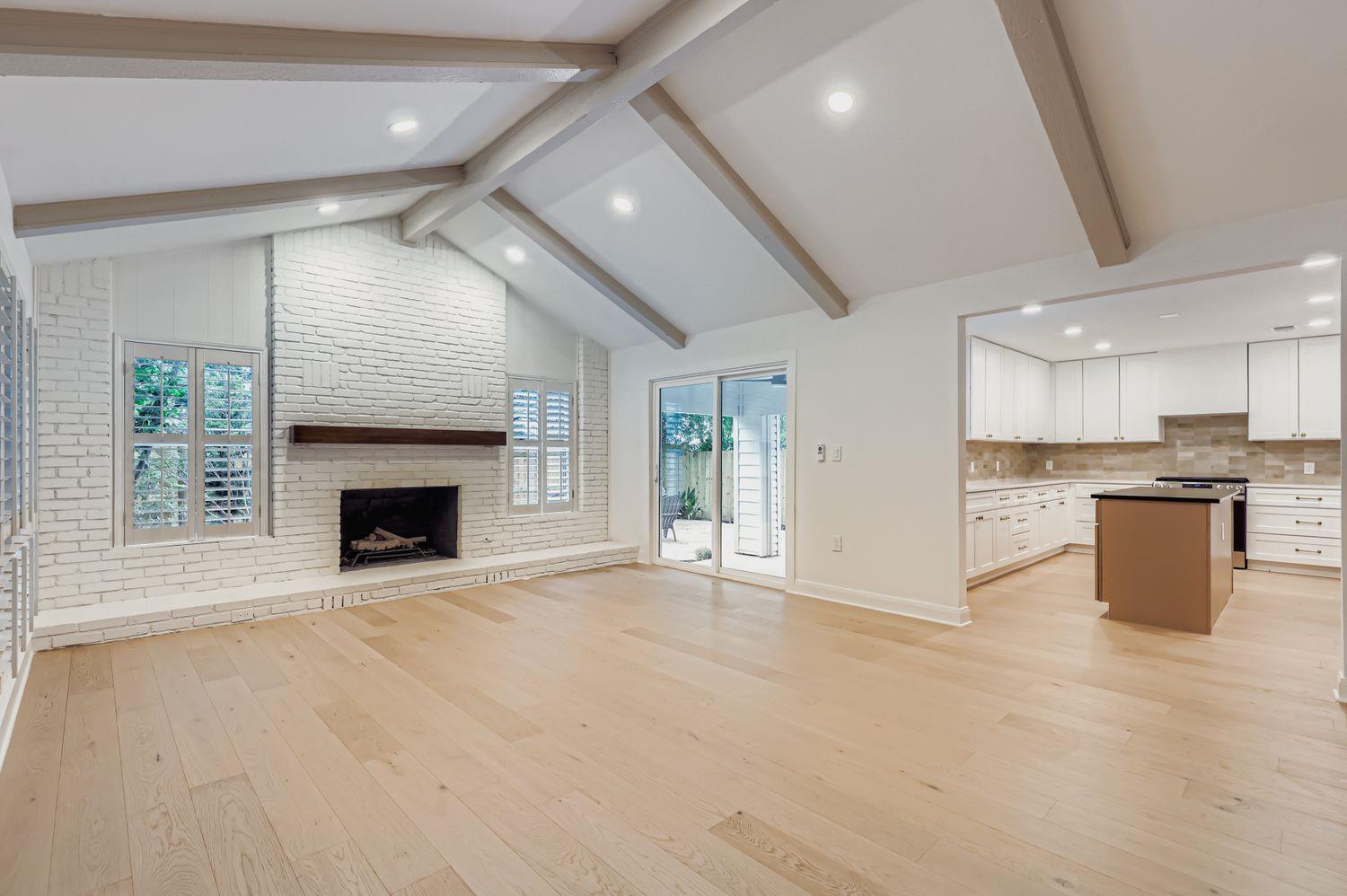11703 Oak Knoll DR