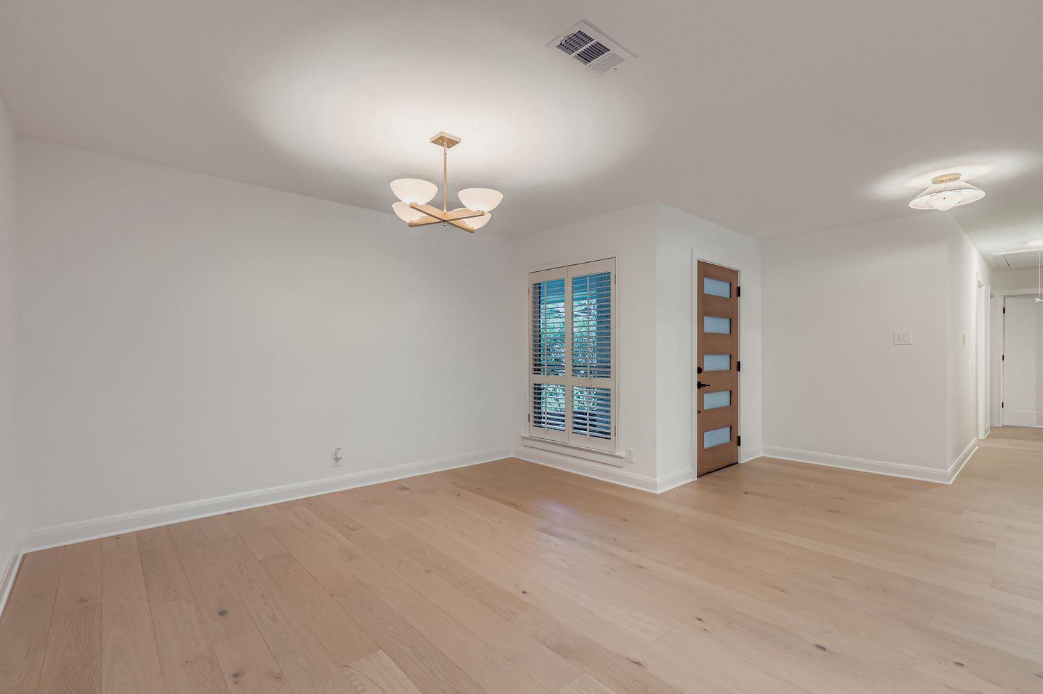 11703 Oak Knoll DR