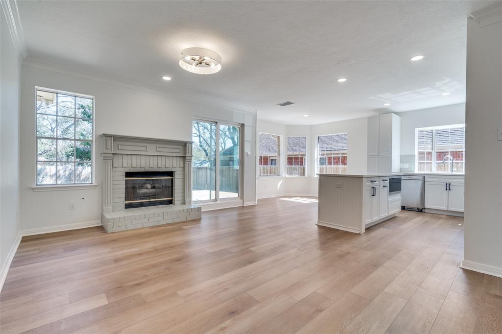 1207 Cardinal LN