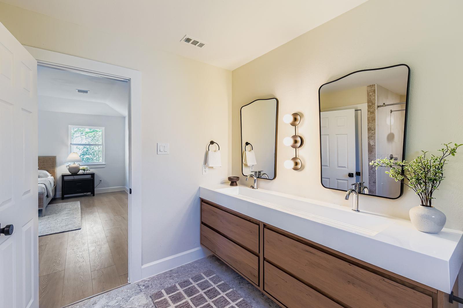 7409 Whistlestop DR