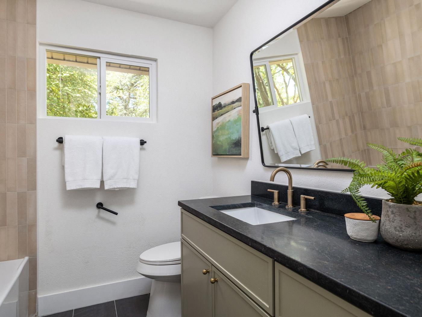 2503 Castledale DR, Austin