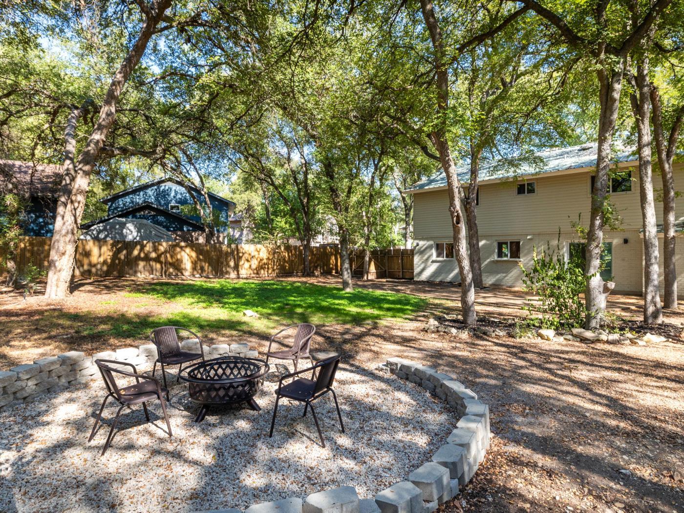 2503 Castledale DR, Austin