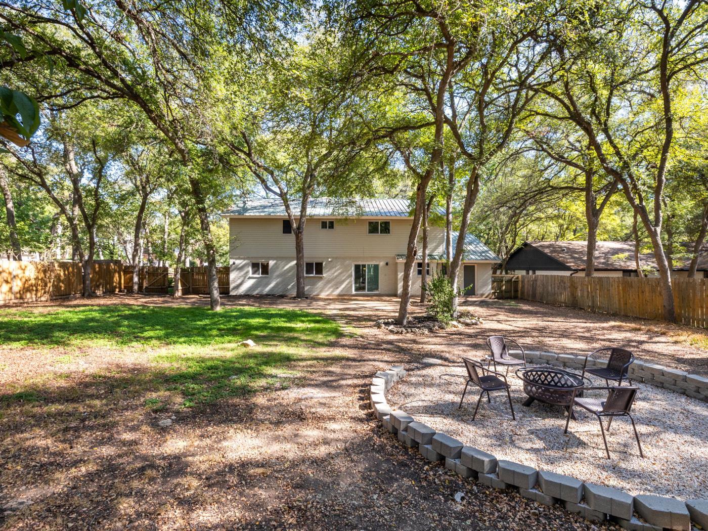 2503 Castledale DR, Austin