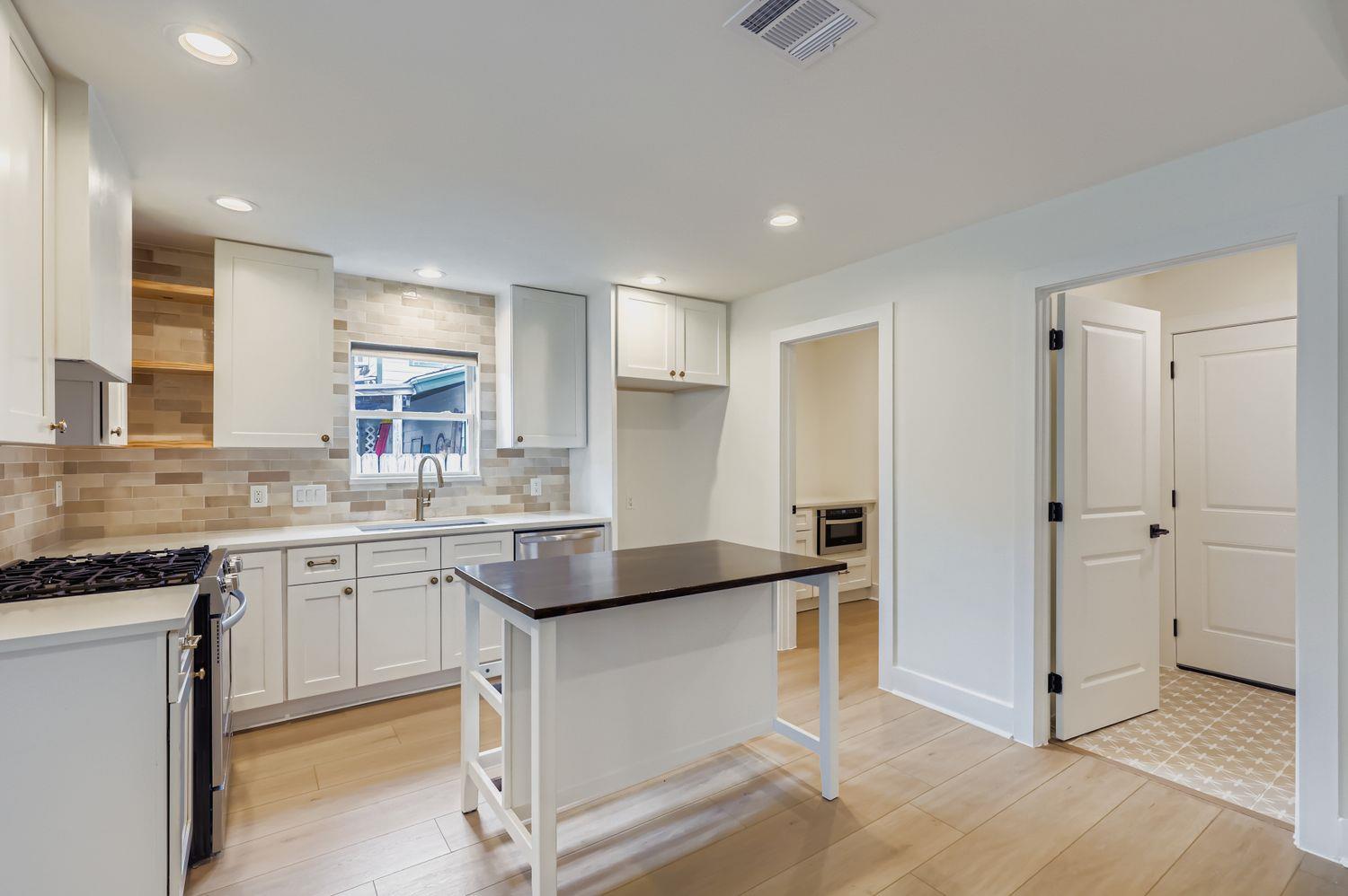 4612 Ganymede DR, Austin