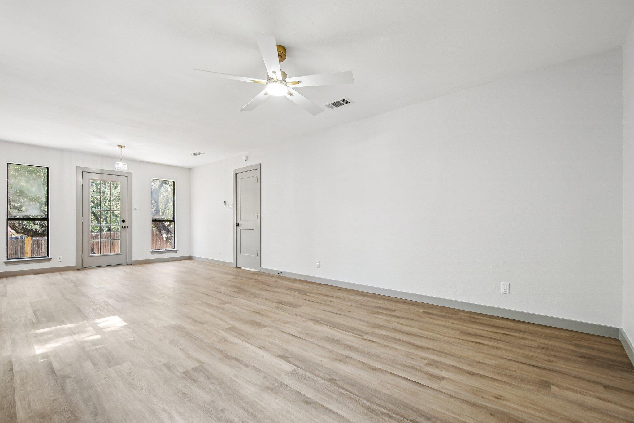 10502 Scotland Well DR