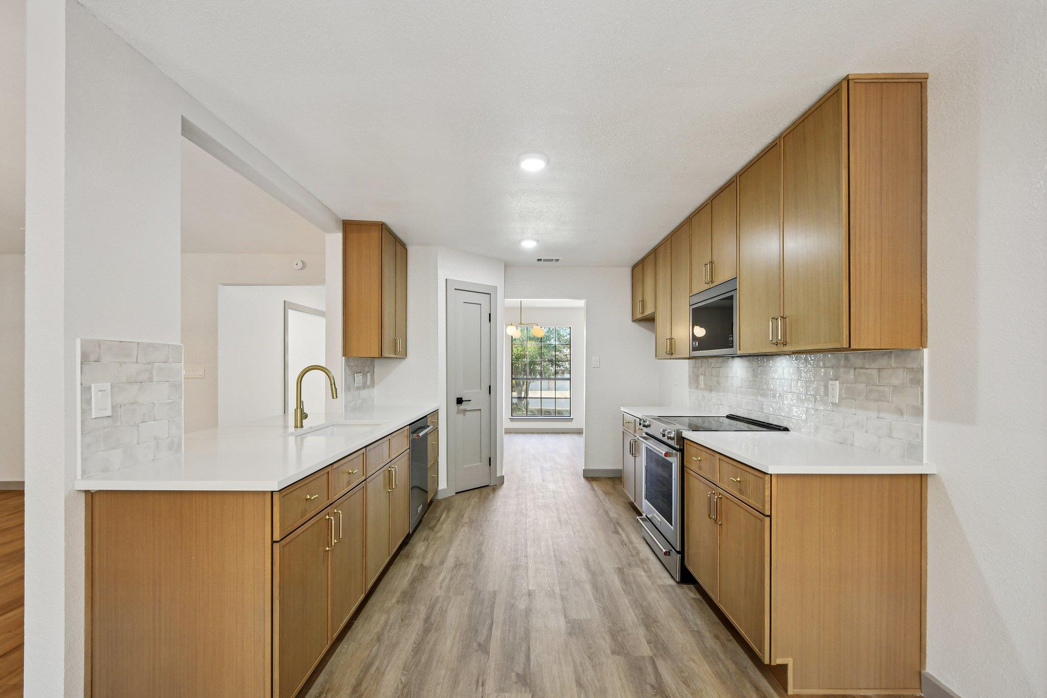 10502 Scotland Well DR