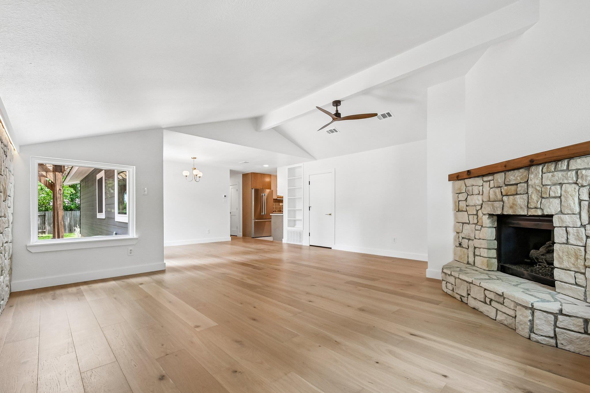 3216 Plantation RD