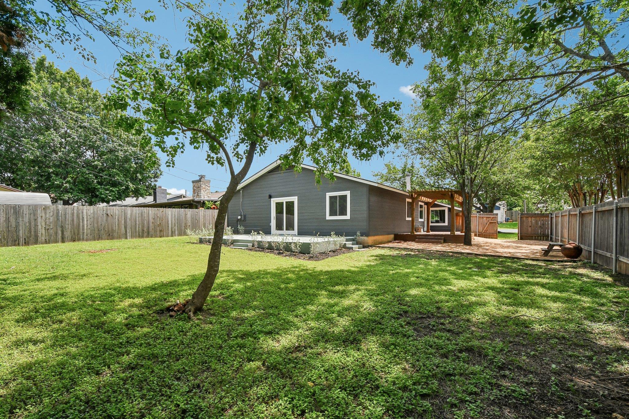 3216 Plantation RD