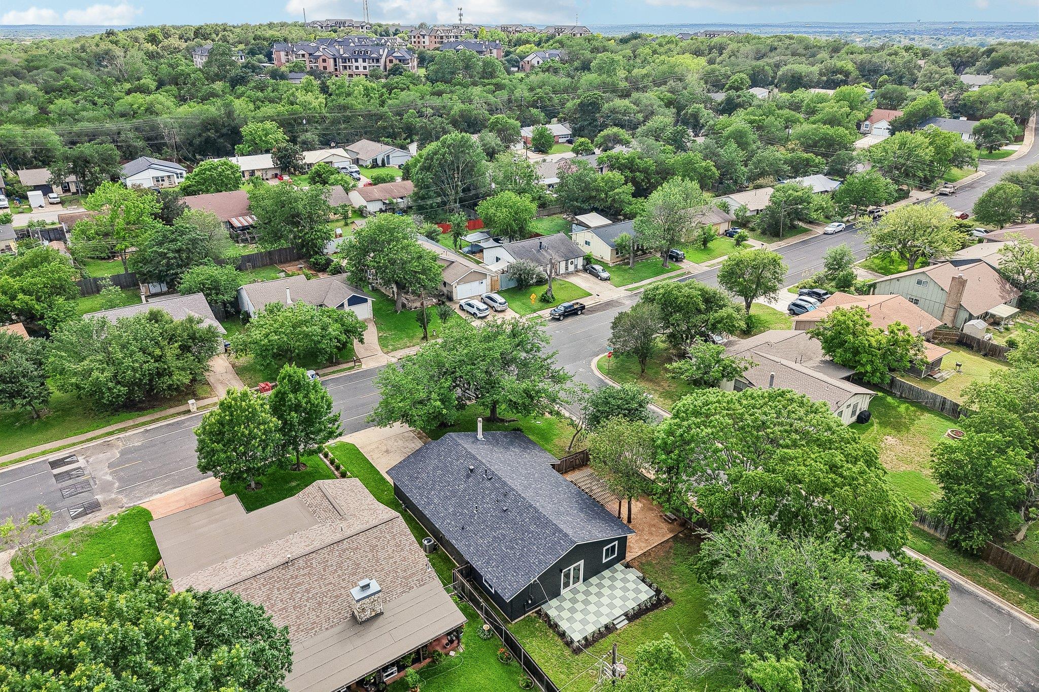 3216 Plantation RD