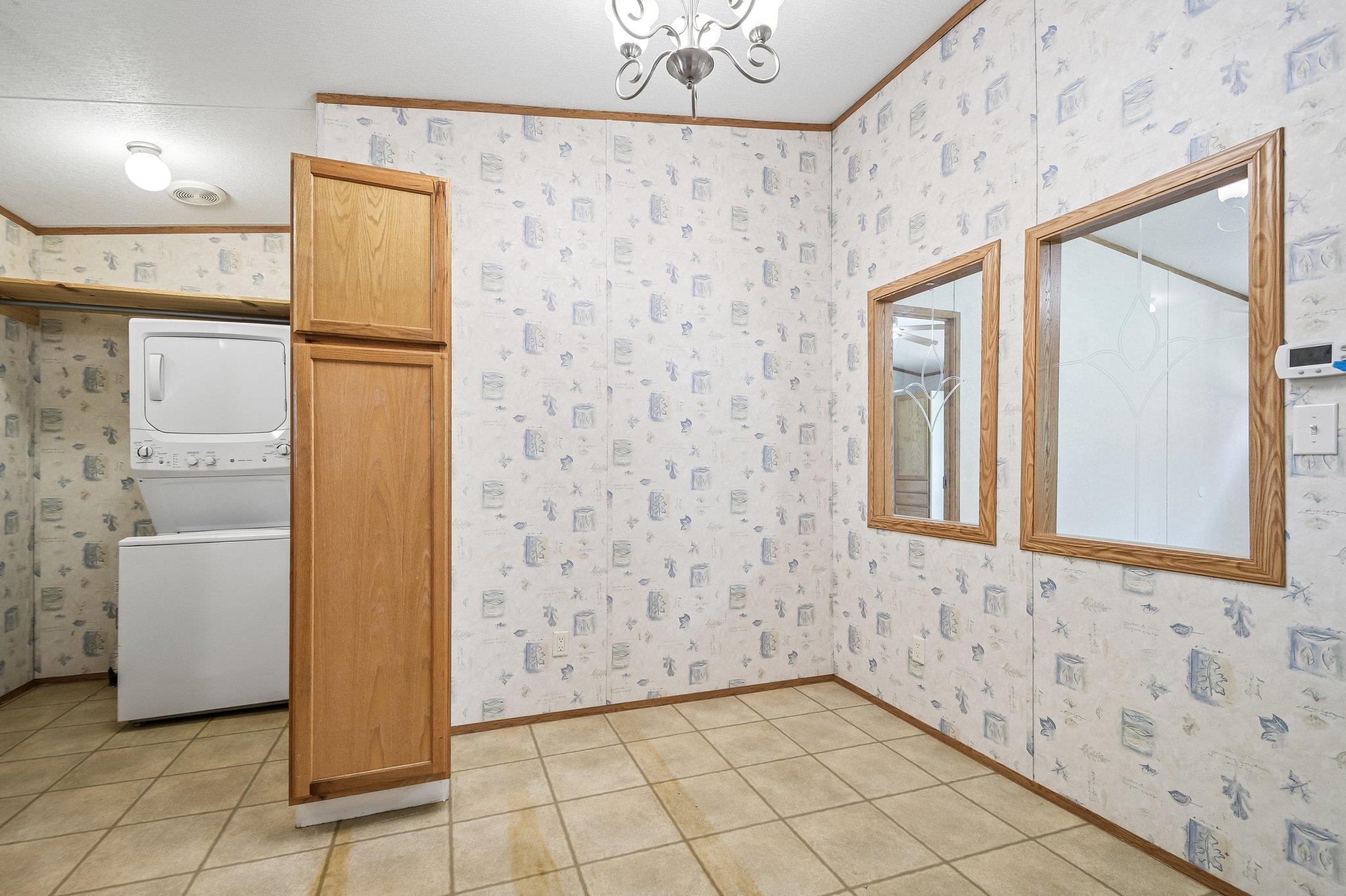 139 Meadow Creek DR