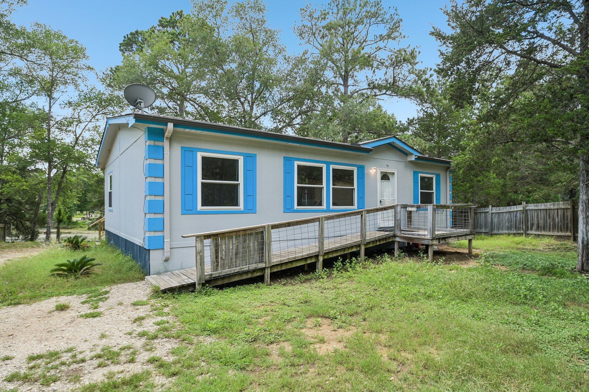 139 Meadow Creek DR