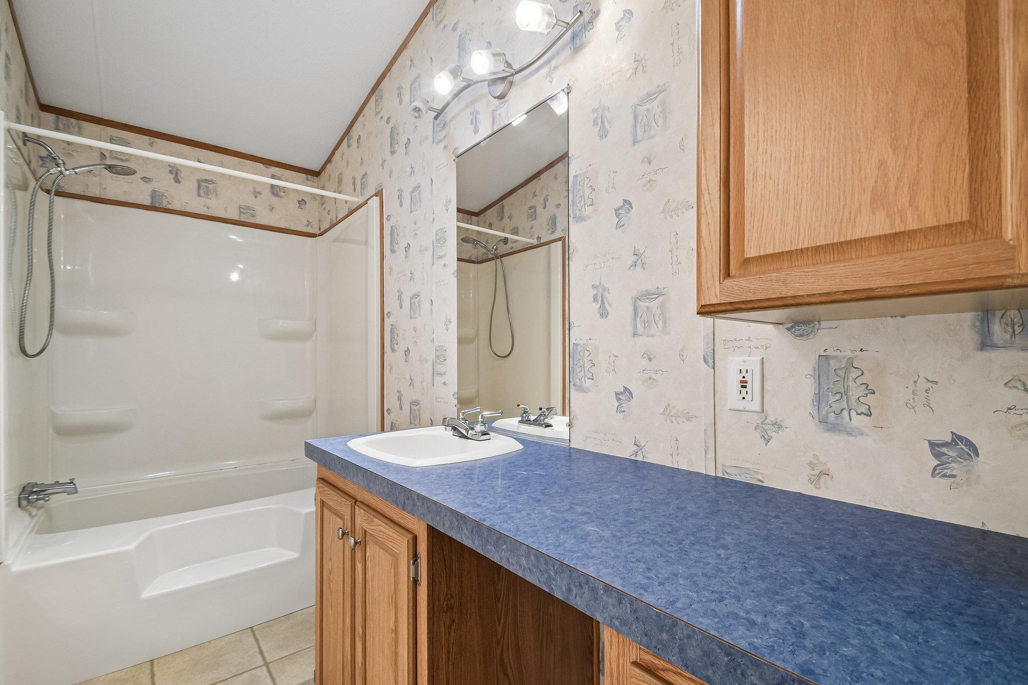 139 Meadow Creek DR