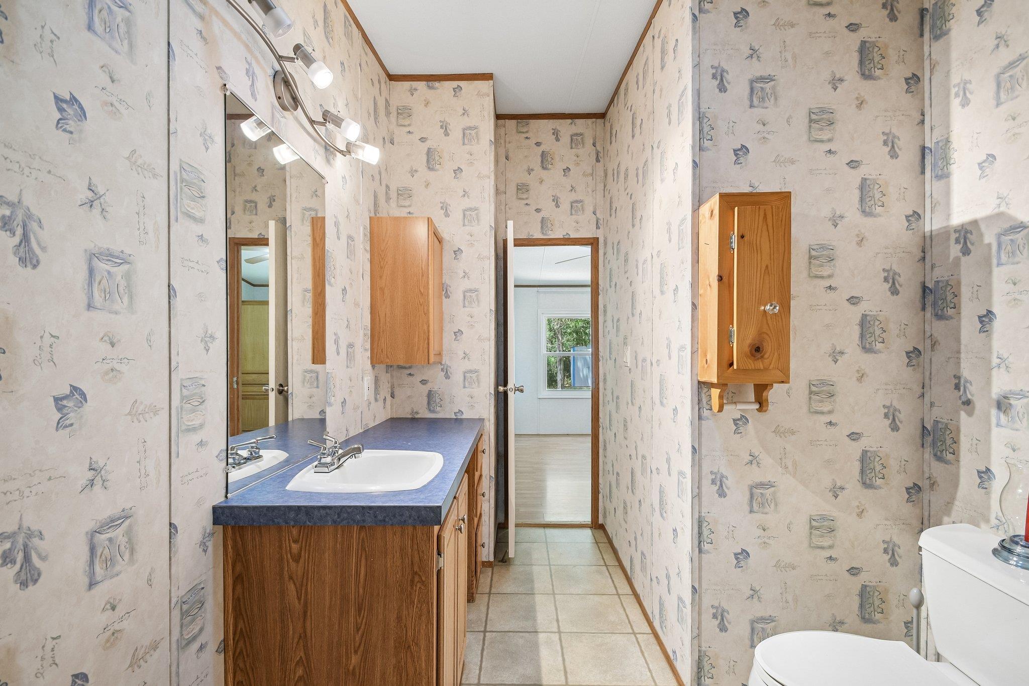 139 Meadow Creek DR