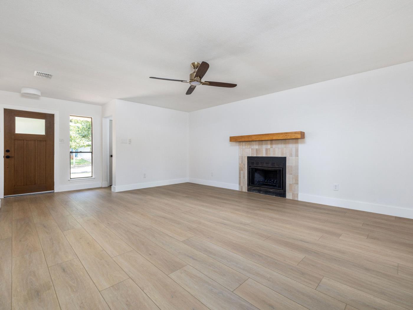 2609 MARKET GARDEN LN