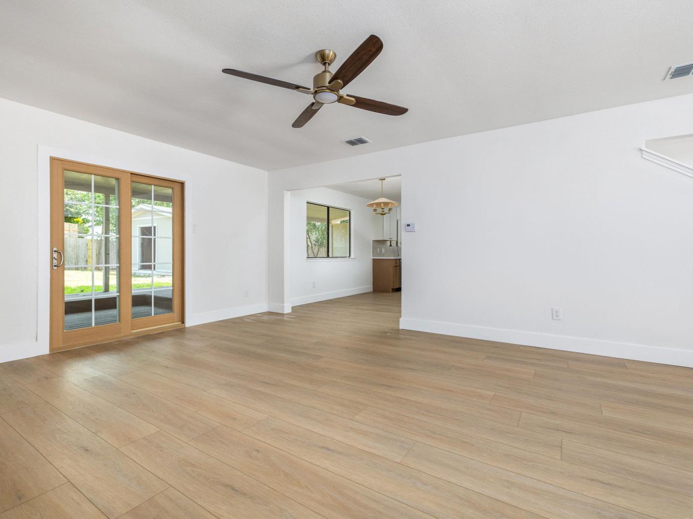 2609 MARKET GARDEN LN