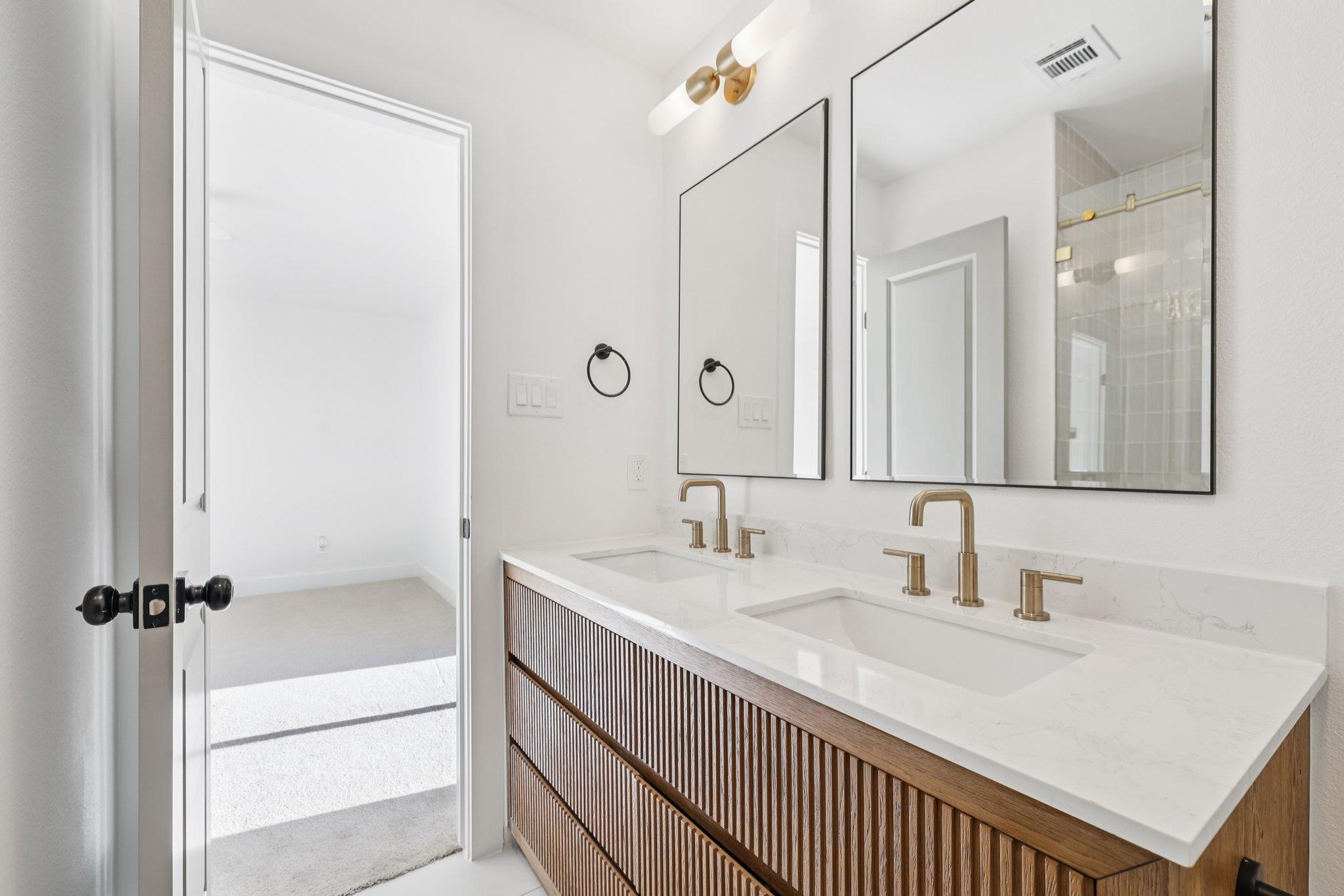 10424 Quail Ridge DR