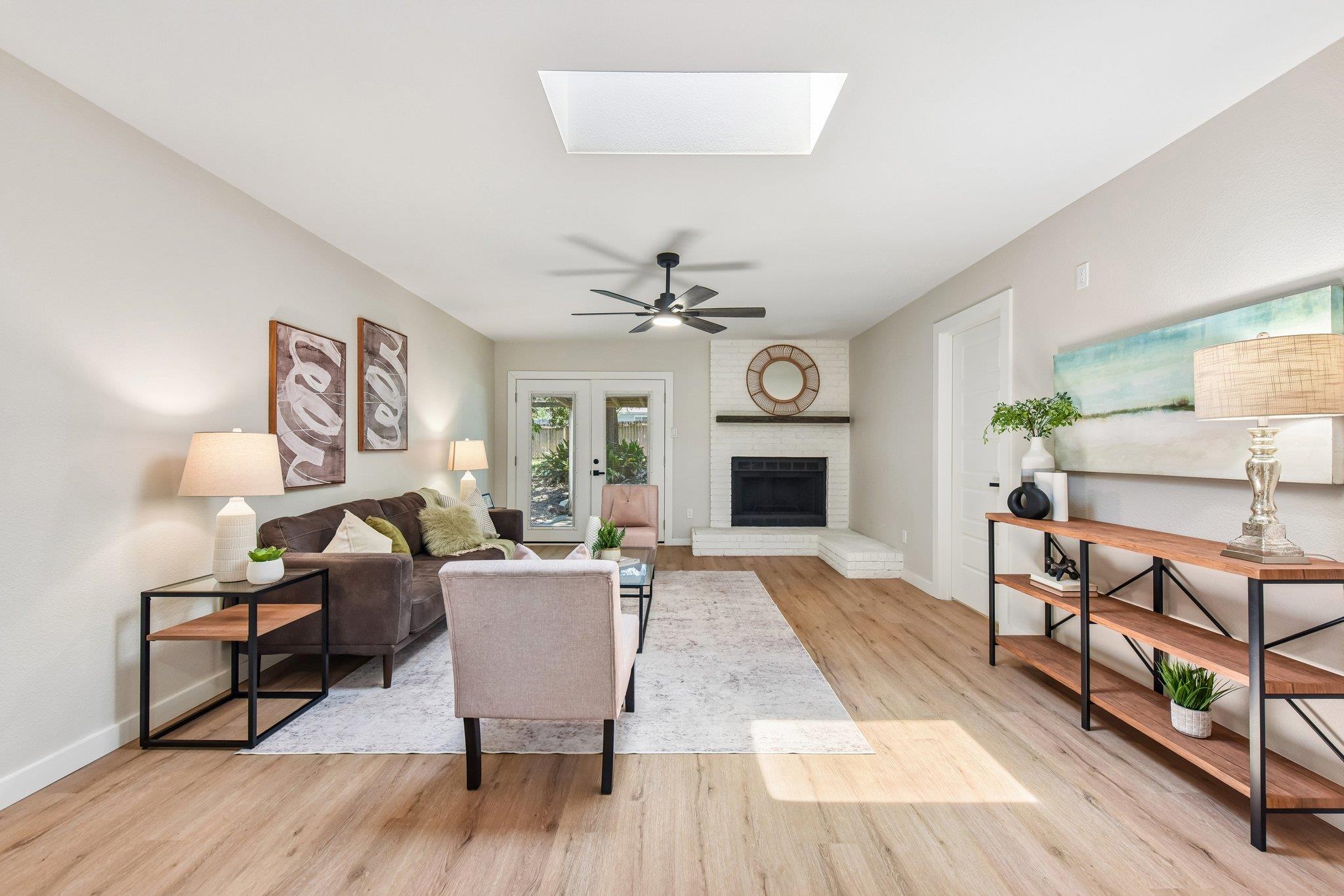 1503 Desert Quail LN
