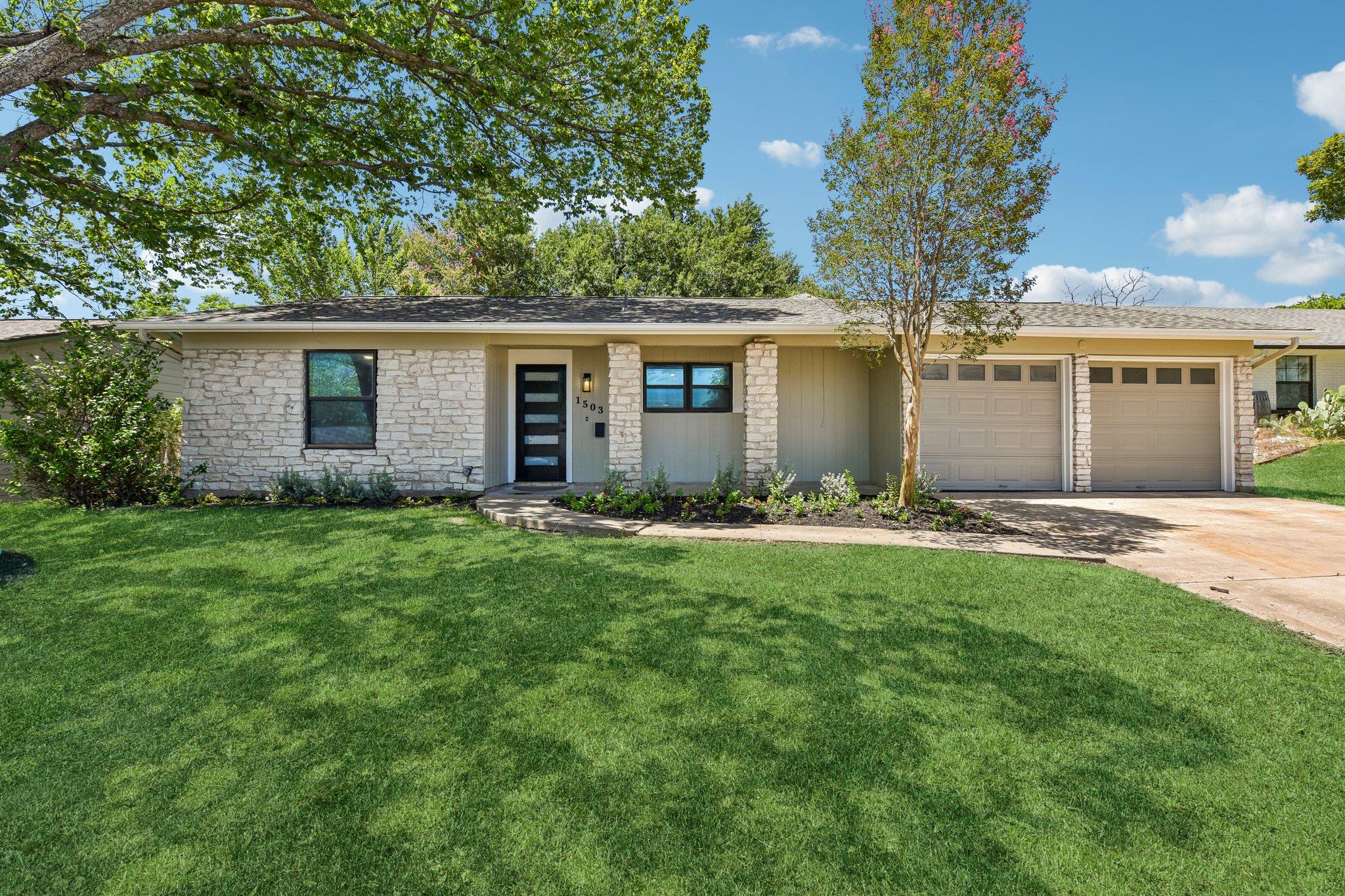 1503 Desert Quail LN