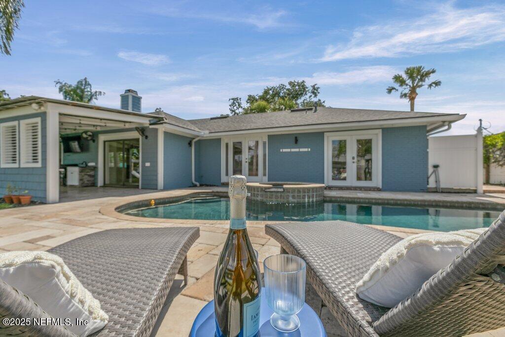 4322 TIDEVIEW Drive