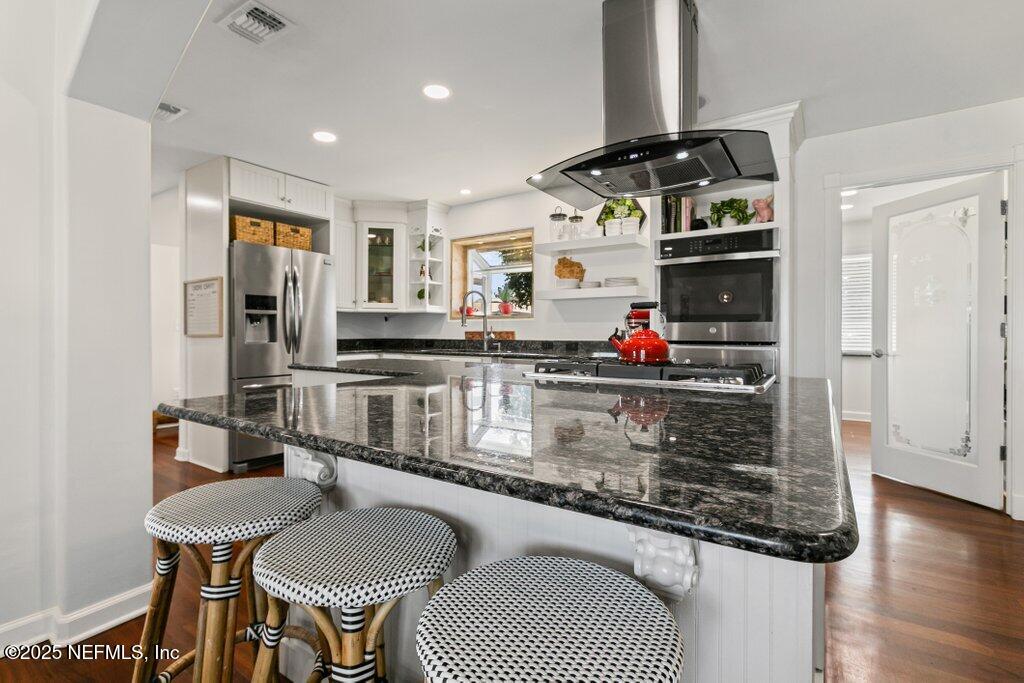 4322 TIDEVIEW Drive