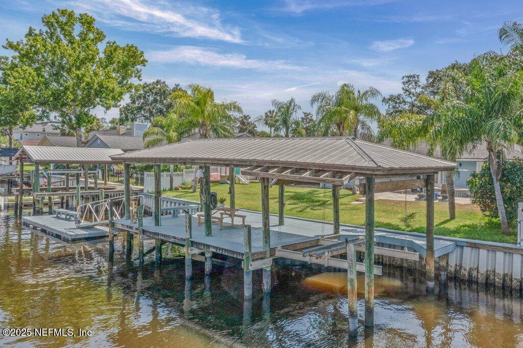4322 TIDEVIEW Drive
