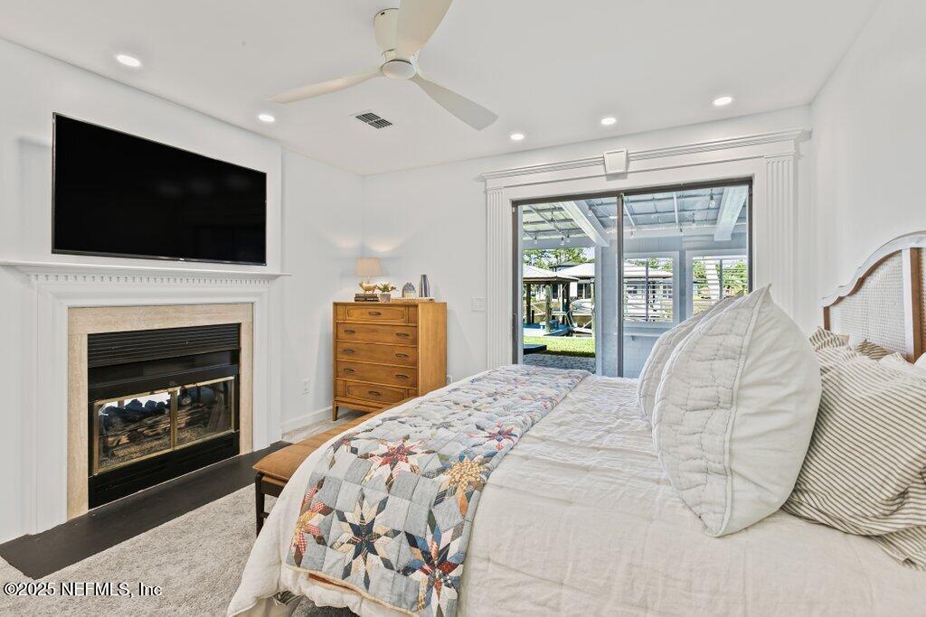 4322 TIDEVIEW Drive