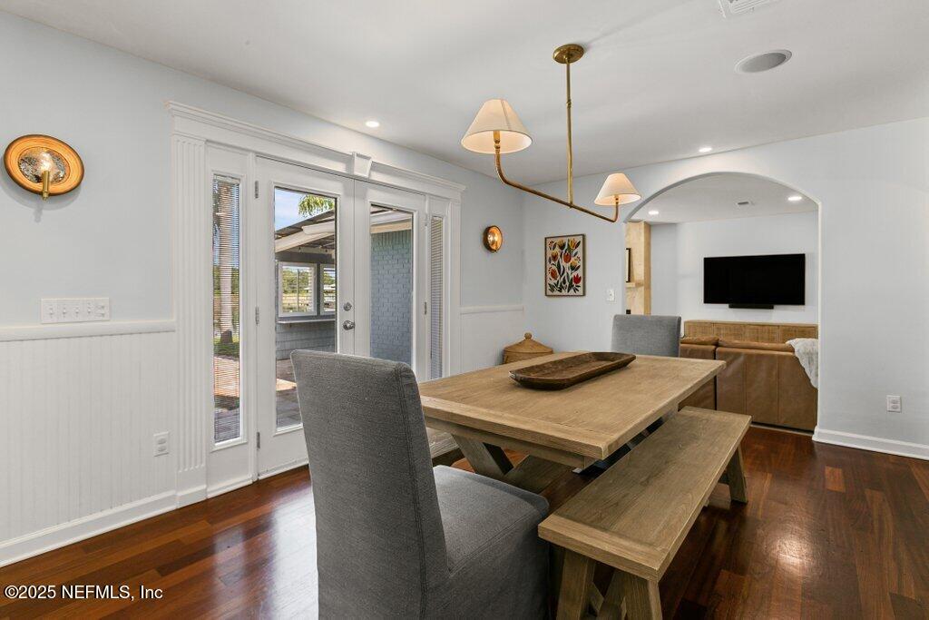 4322 TIDEVIEW Drive