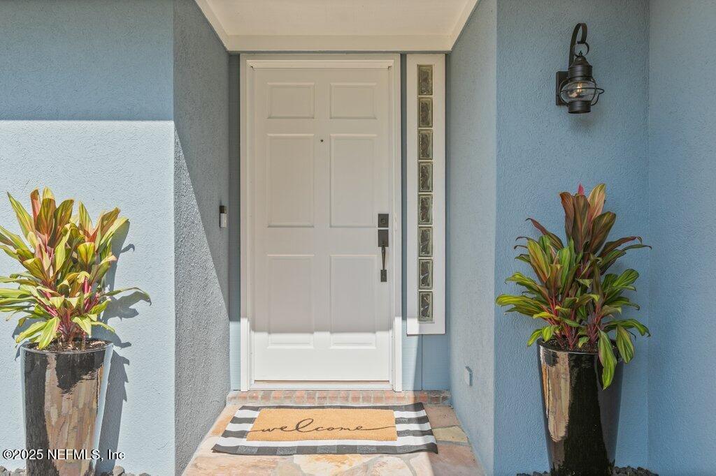 4322 TIDEVIEW Drive