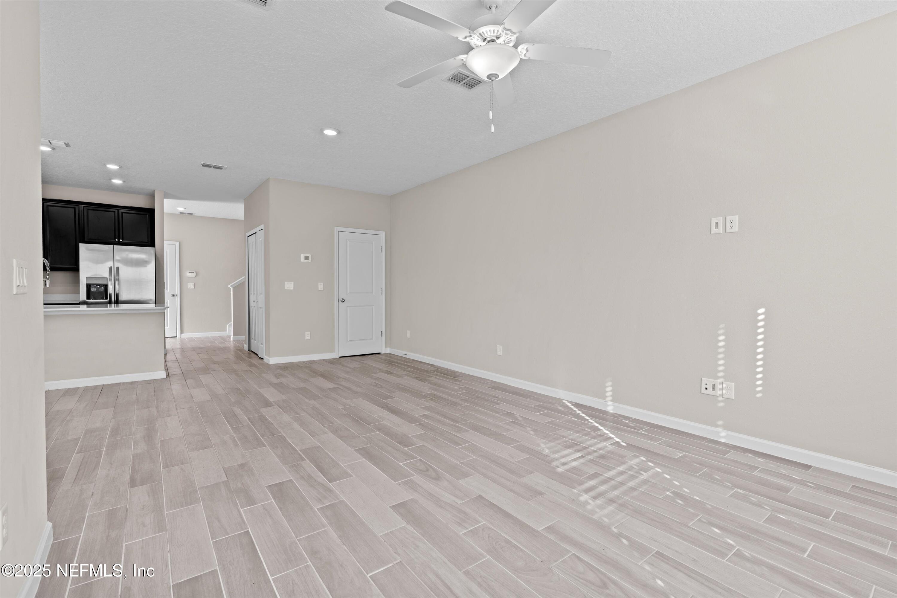 1180 BEACH DUNE Drive 1180