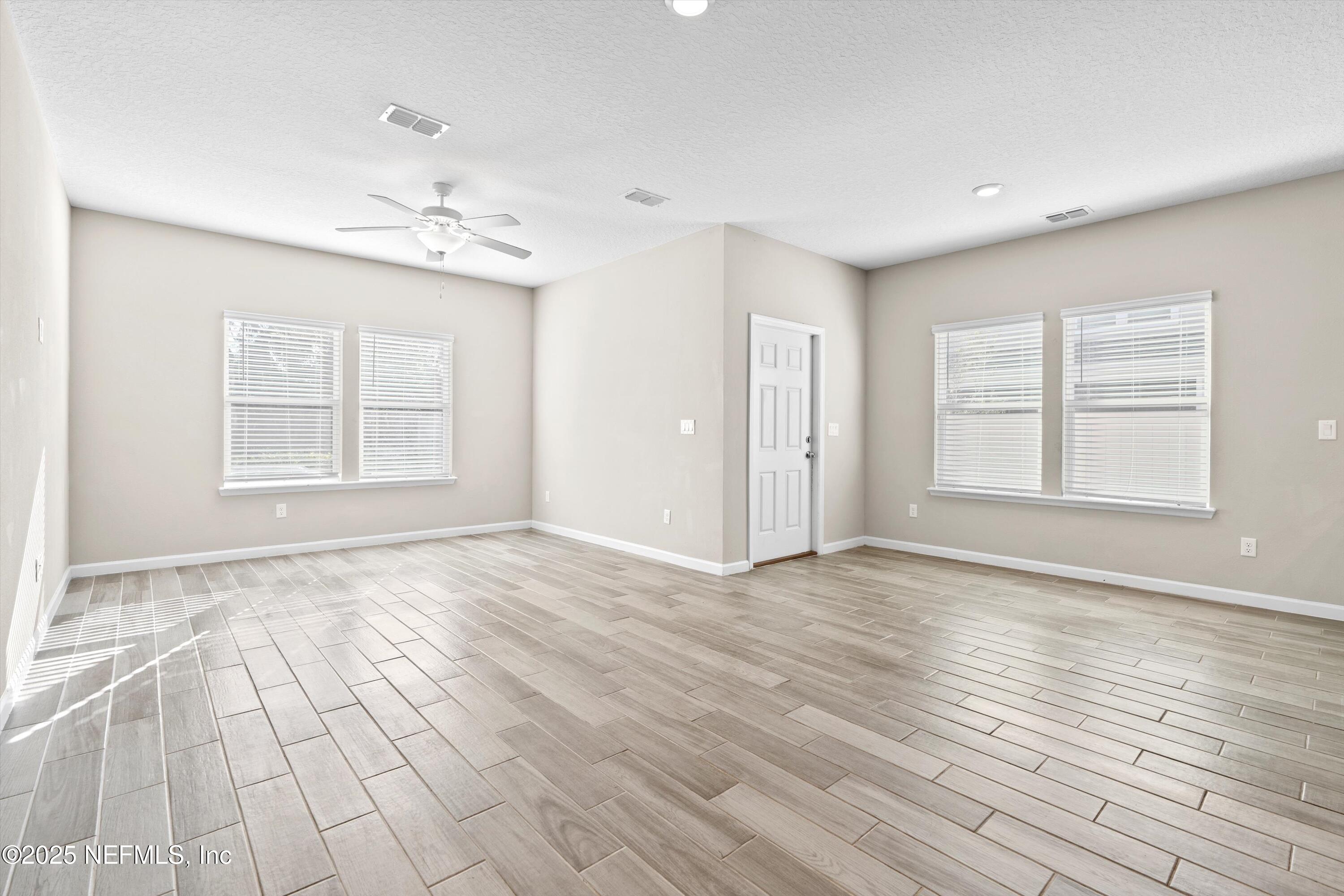 1180 BEACH DUNE Drive 1180