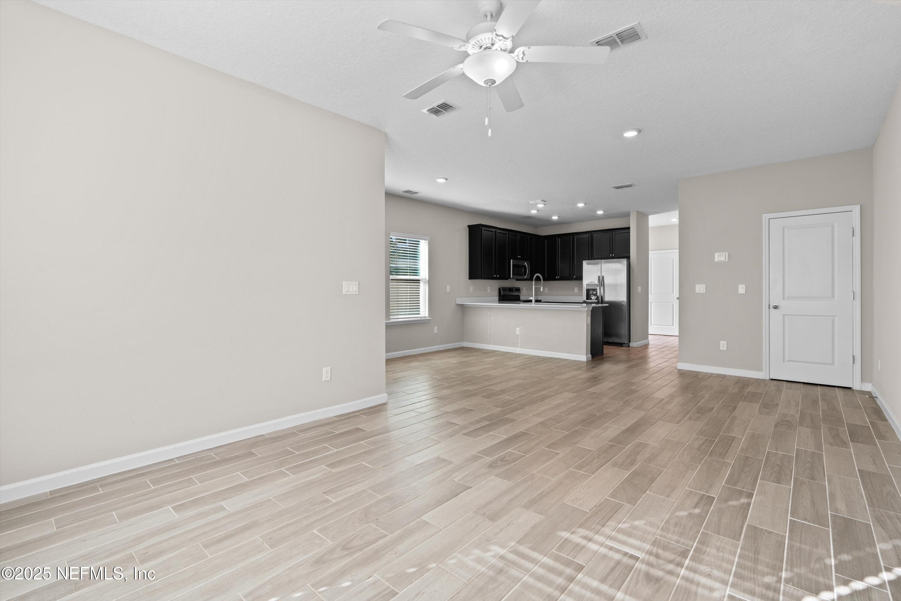 1180 BEACH DUNE Drive 1180