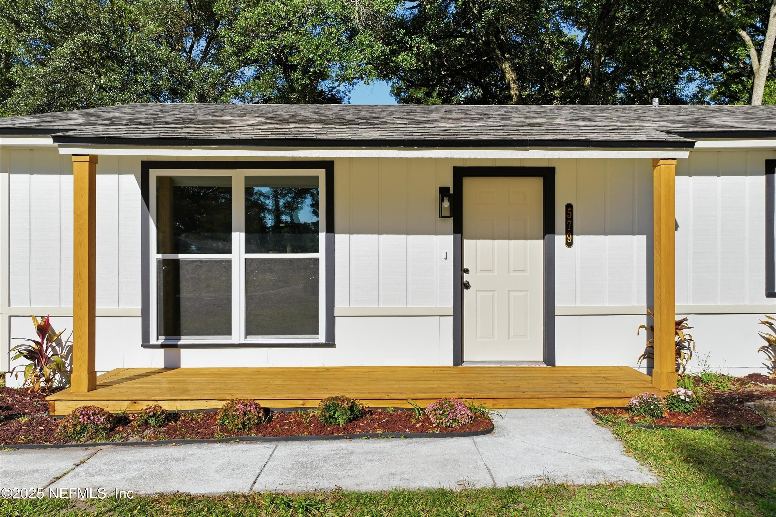 579 CARINA Lane