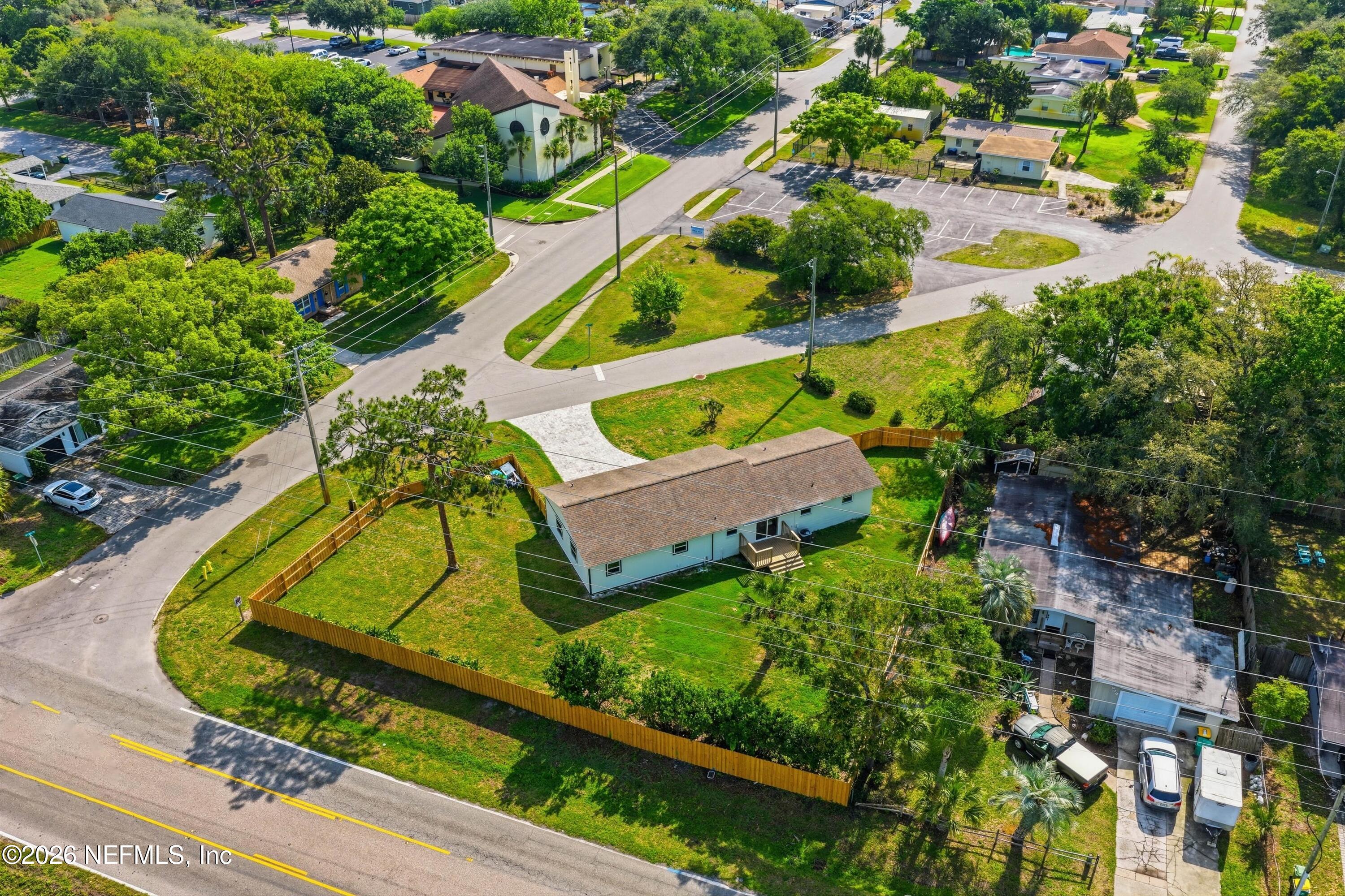 850 HOLLY Drive