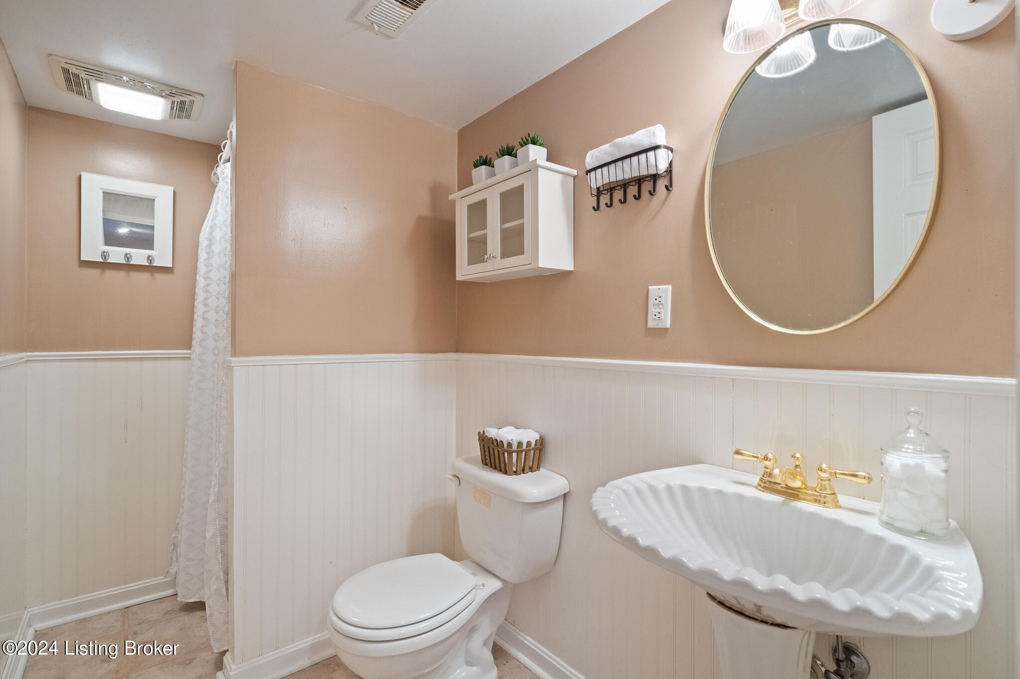 11201 Carriage View Way