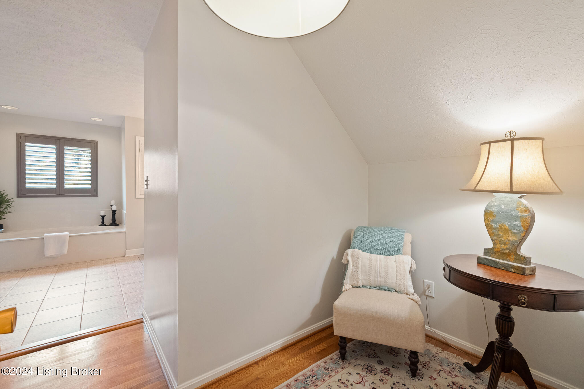 11201 Carriage View Way