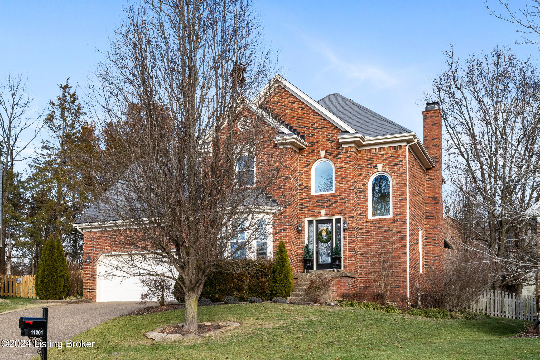 11201 Carriage View Way