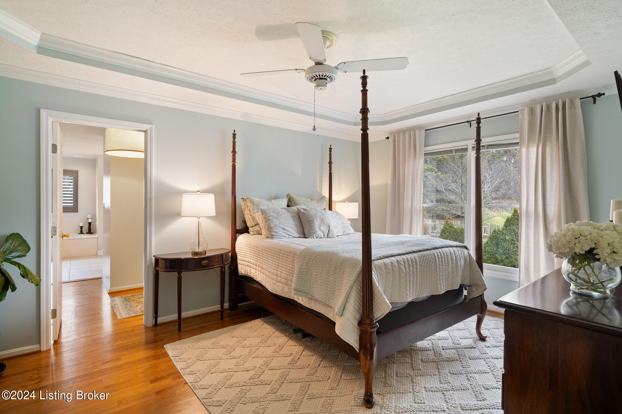 11201 Carriage View Way