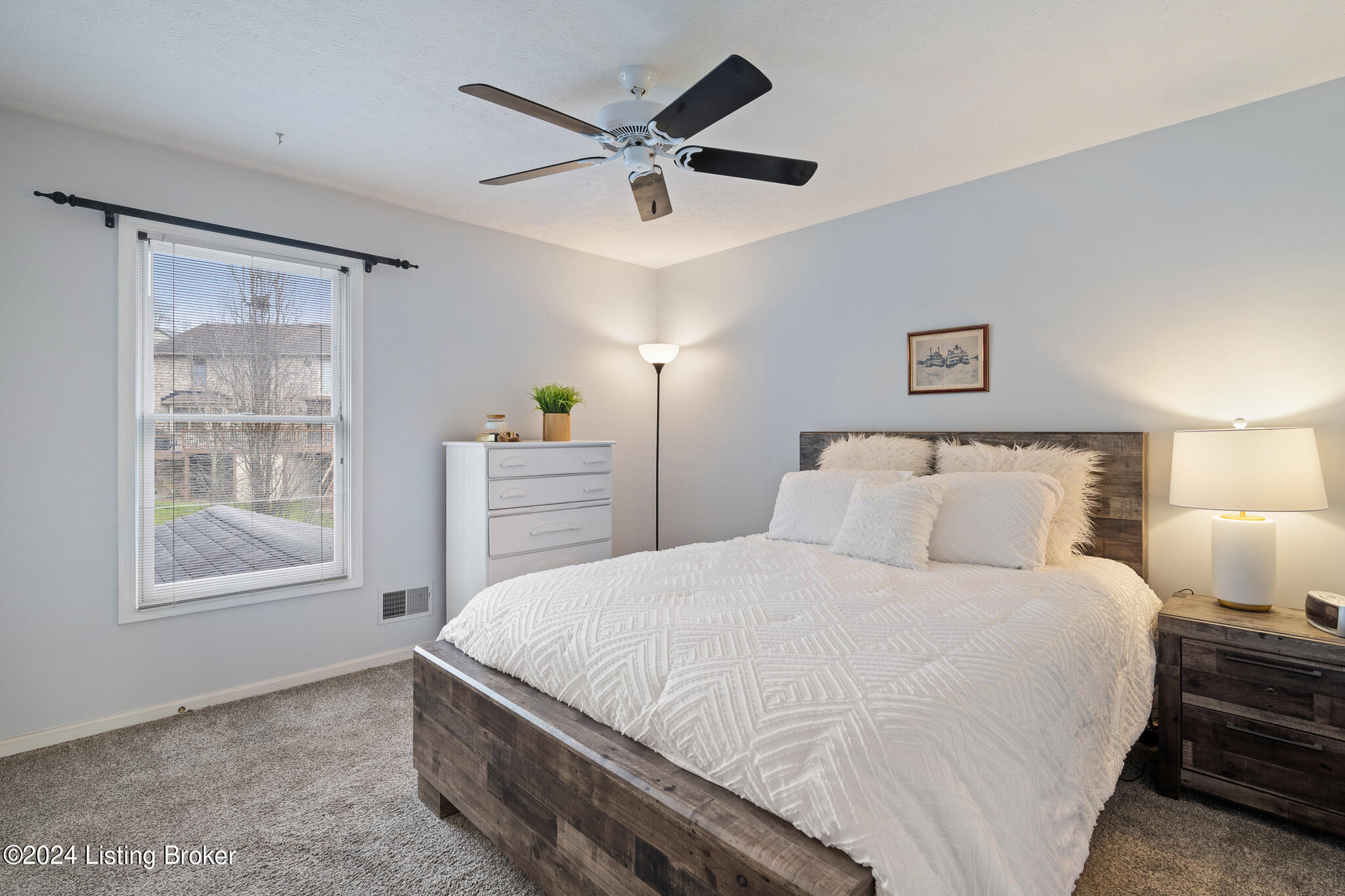 11201 Carriage View Way