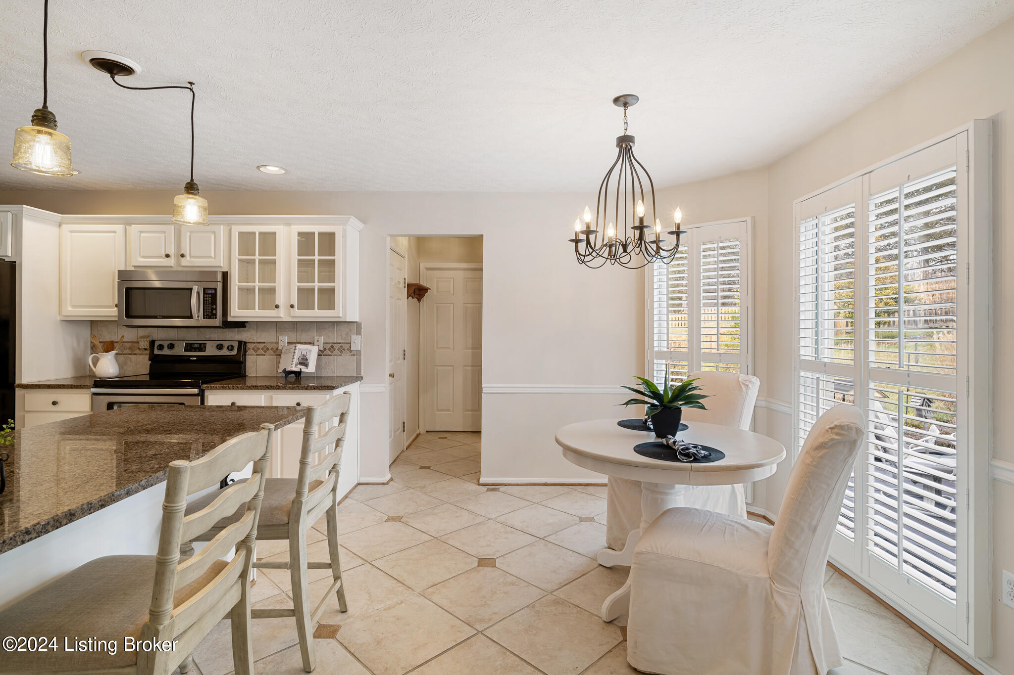 11201 Carriage View Way