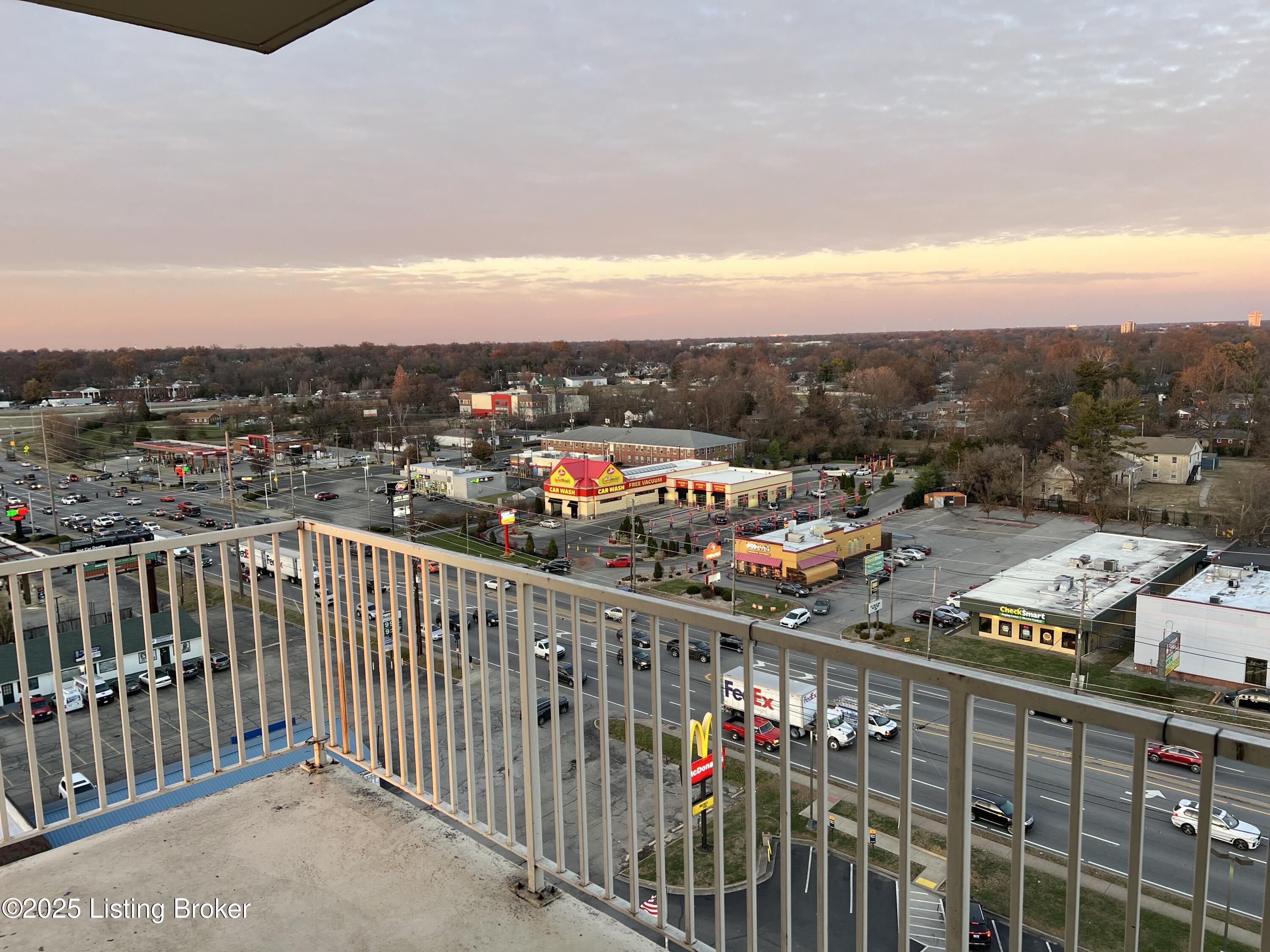 3320 Bardstown Rd 121