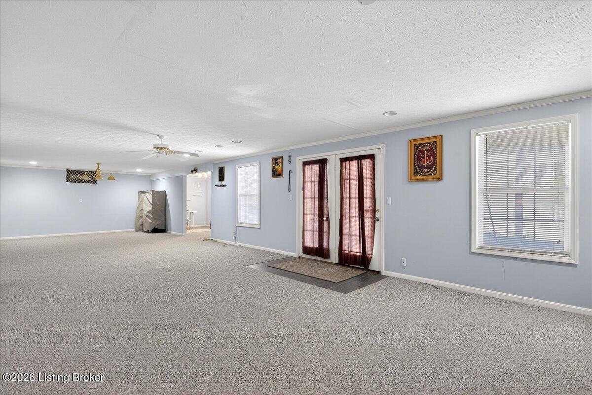 6807 Brighton Springs Ln