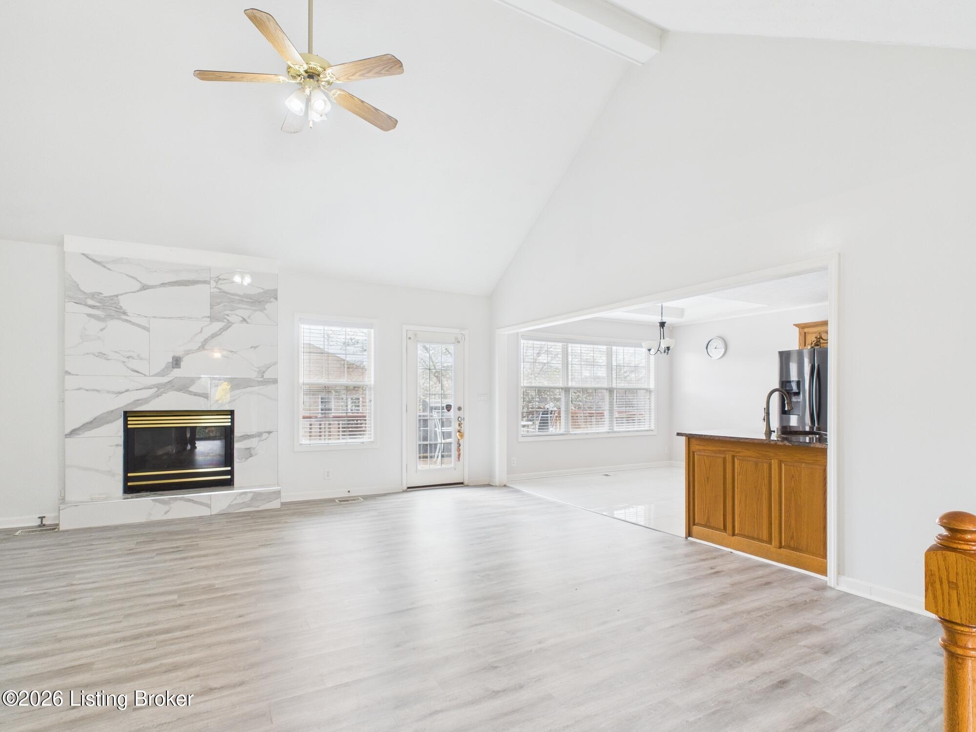 6807 Brighton Springs Ln