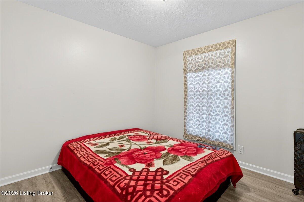 6807 Brighton Springs Ln