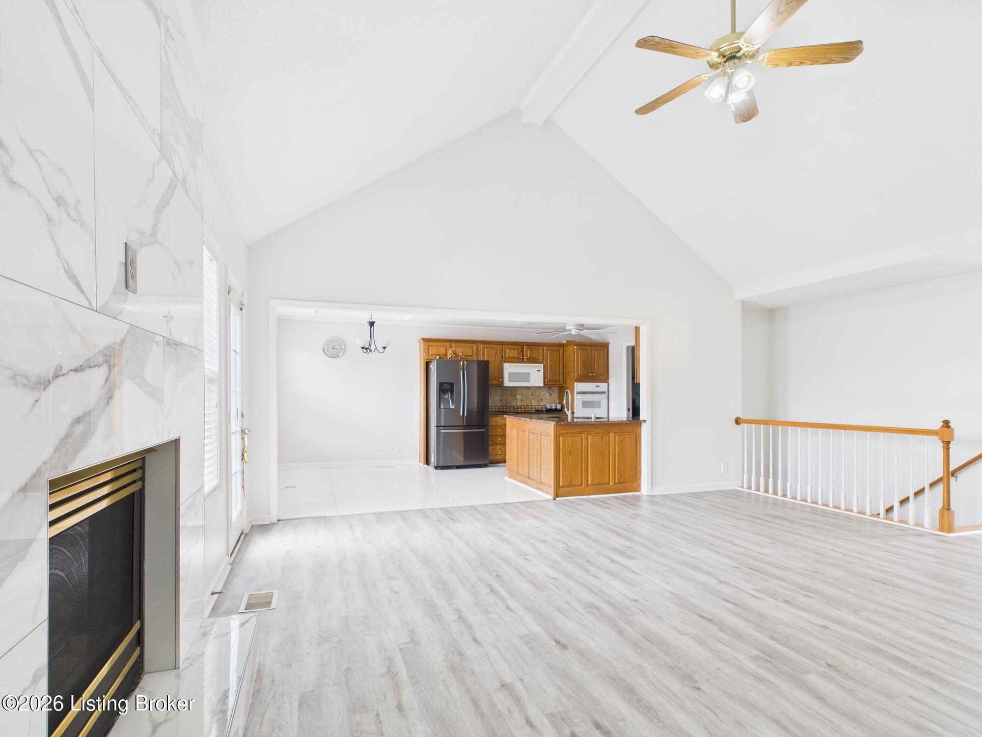 6807 Brighton Springs Ln