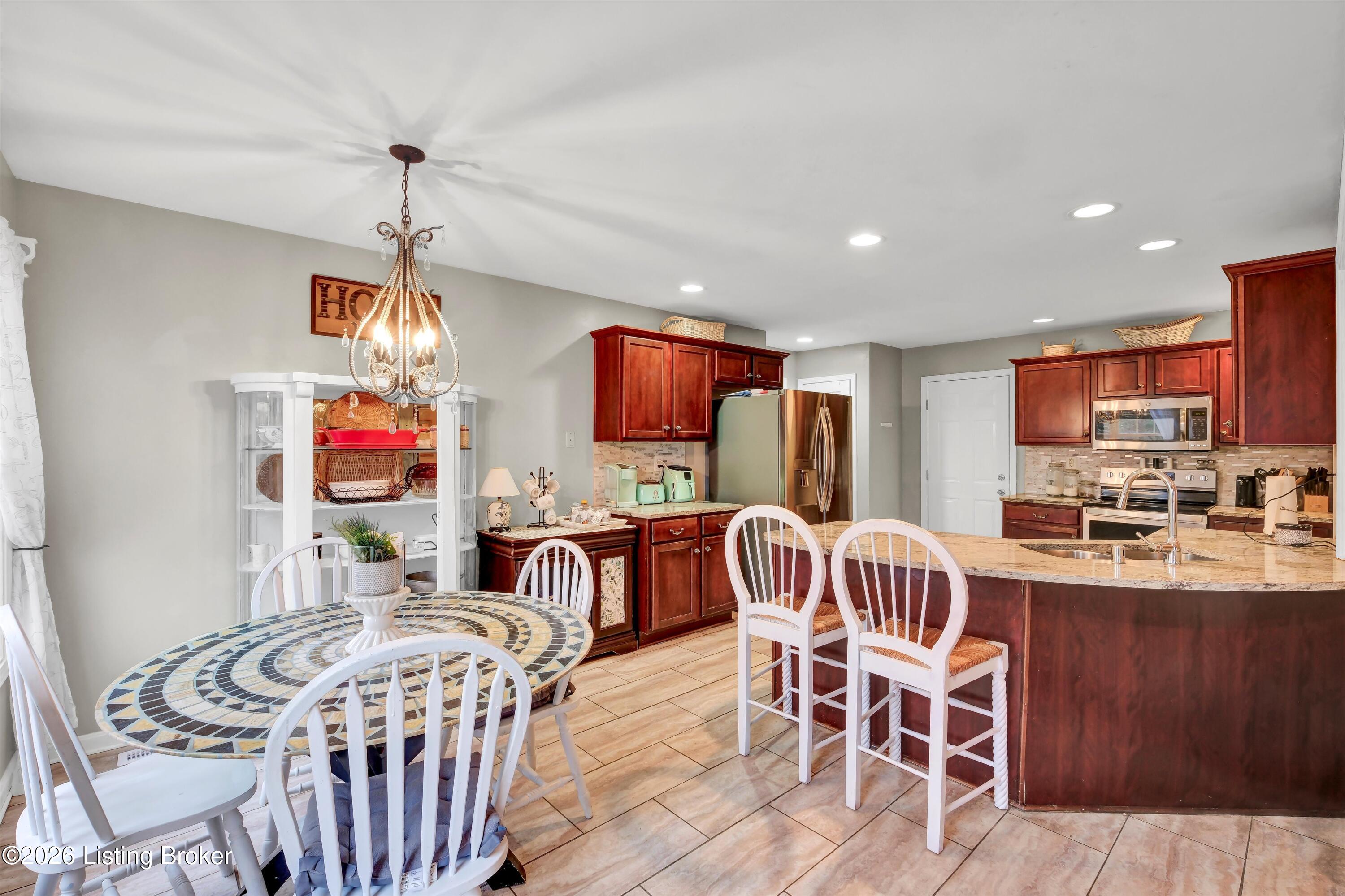 10600 Hickory Grove Dr